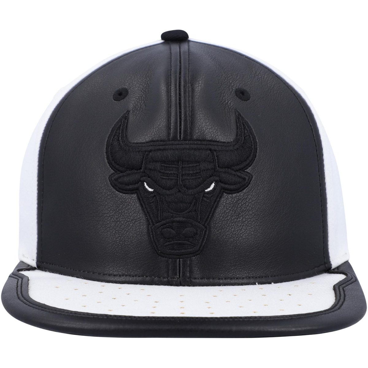 NBA men8217s chicago bulls mitchell amp ness blackwhite nba day one snapback hat Collection - Official Jerseys & Hats | NBA Store