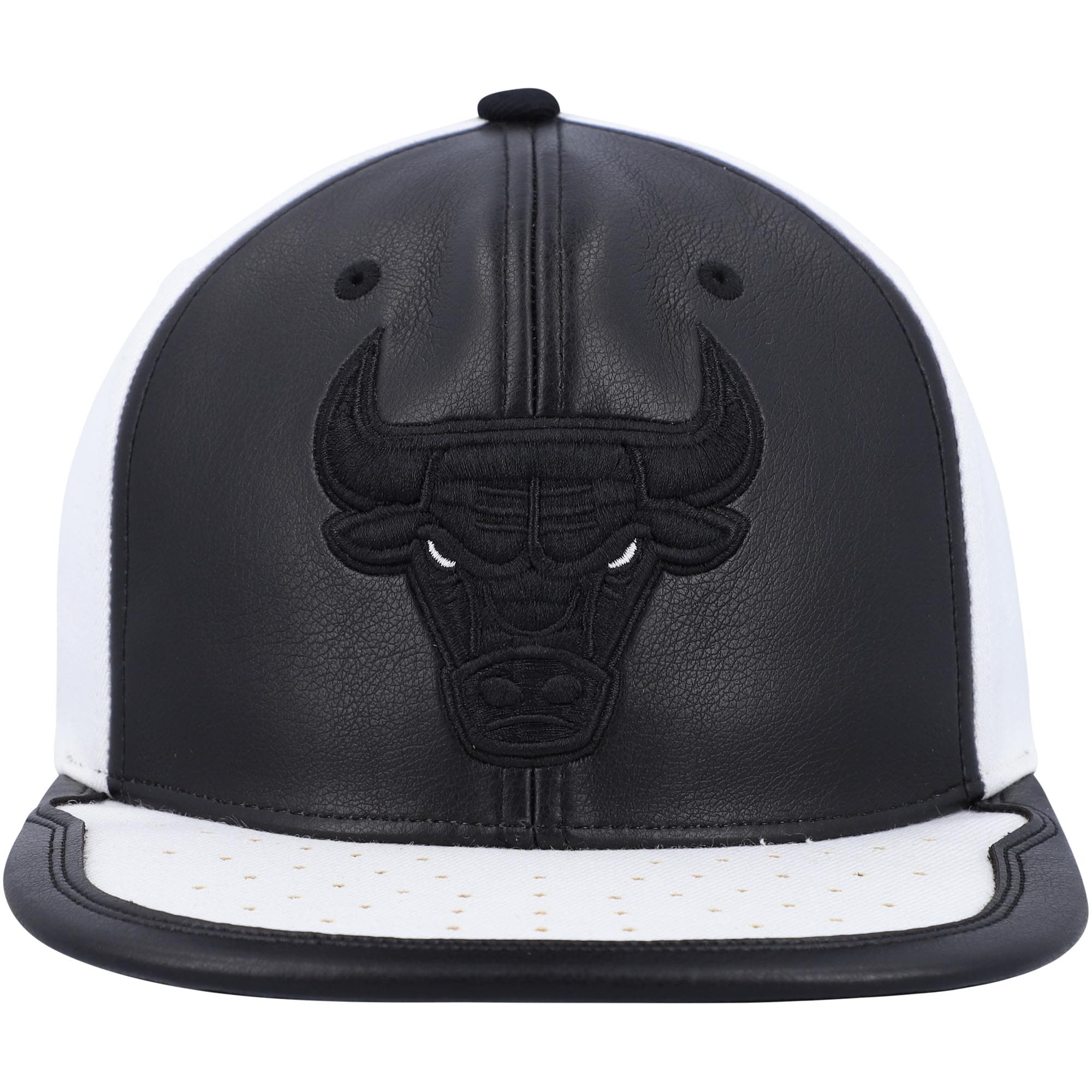 NBA men8217s chicago bulls mitchell amp ness blackwhite nba day one snapback hat Collection - Official Jerseys & Hats | NBA Store
