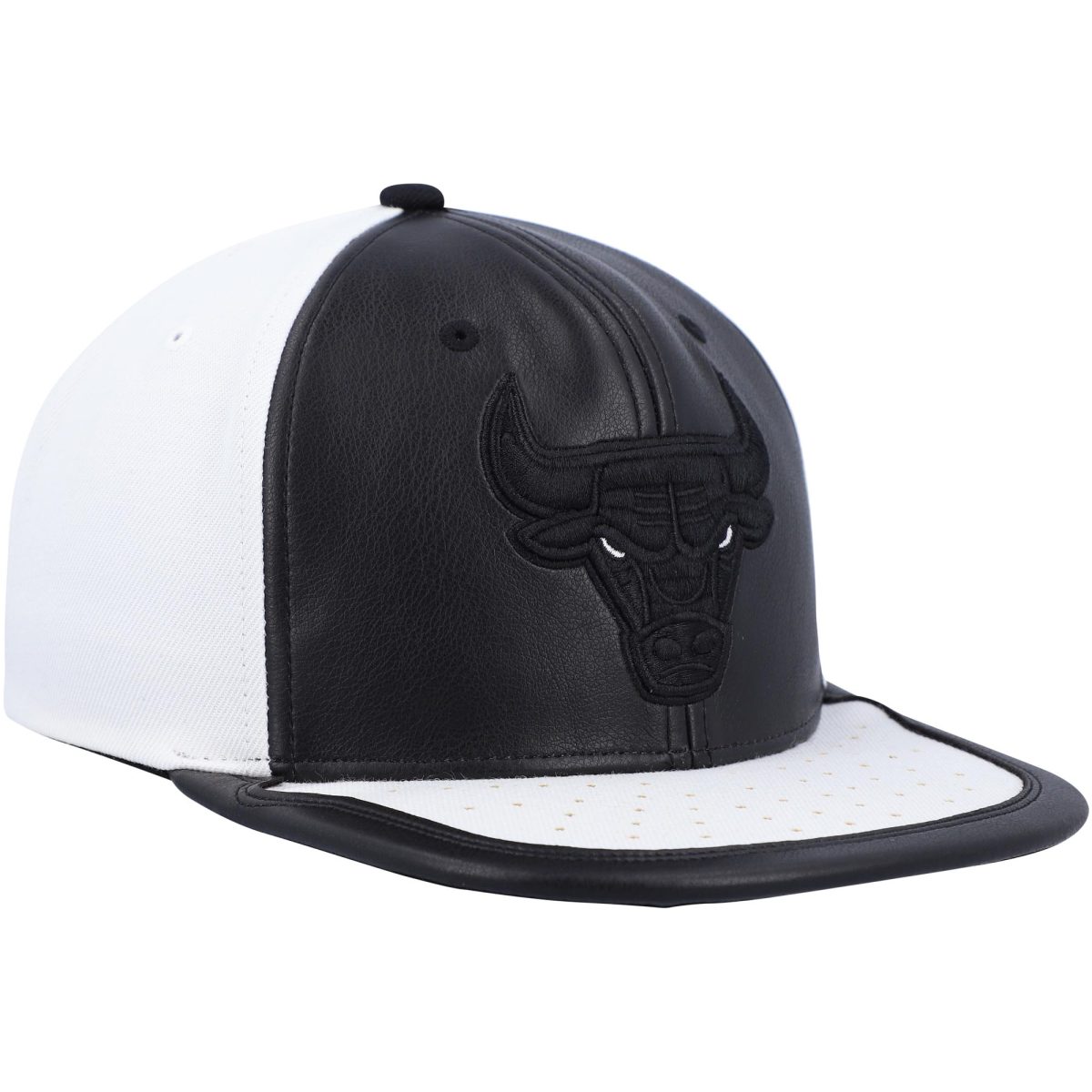NBA men8217s chicago bulls mitchell amp ness blackwhite nba day one snapback hat Collection - Official Jerseys & Hats | NBA Store