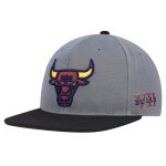 NBA men8217s chicago bulls mitchell amp ness grayblack core snapback hat Collection - Official Jerseys & Hats | NBA Store